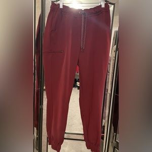 Jaanuu Jogger Scrubs Maroon